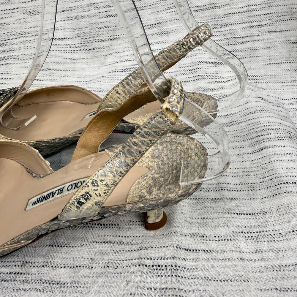 Manolo Blahnik Metallic Snakeskin Slingback Point Toe Embellished Kitten Heel 6 - Picture 6 of 10